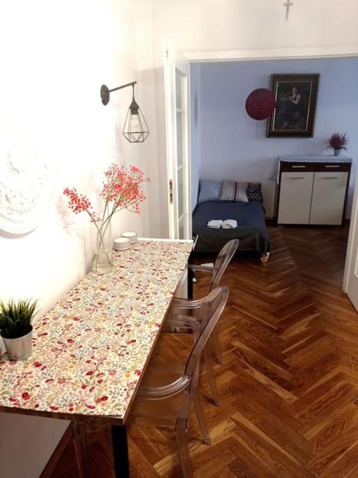 Old Praga Wi-Fi 300Mb Apartment Warsaw Ngoại thất bức ảnh