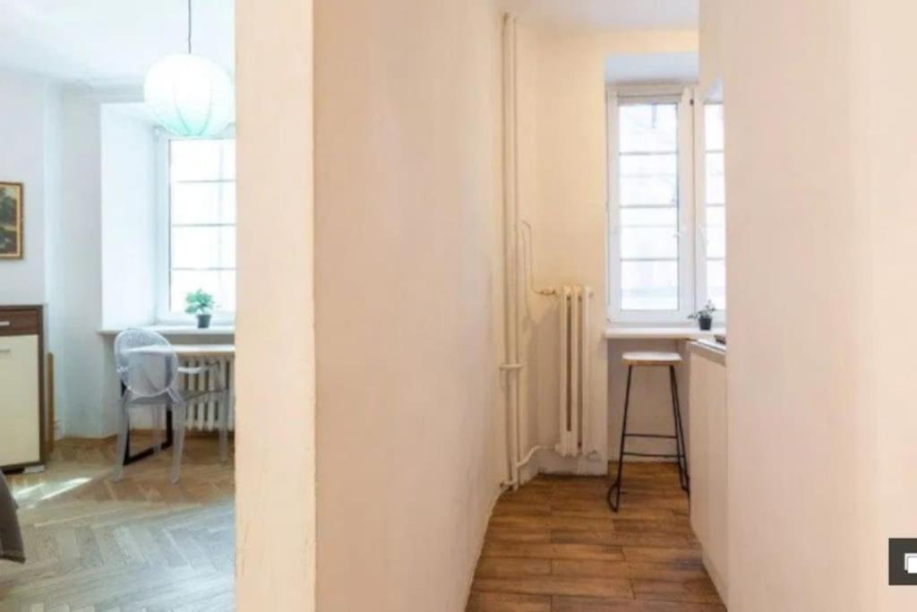 Old Praga Wi-Fi 300Mb Apartment Warsaw Ngoại thất bức ảnh